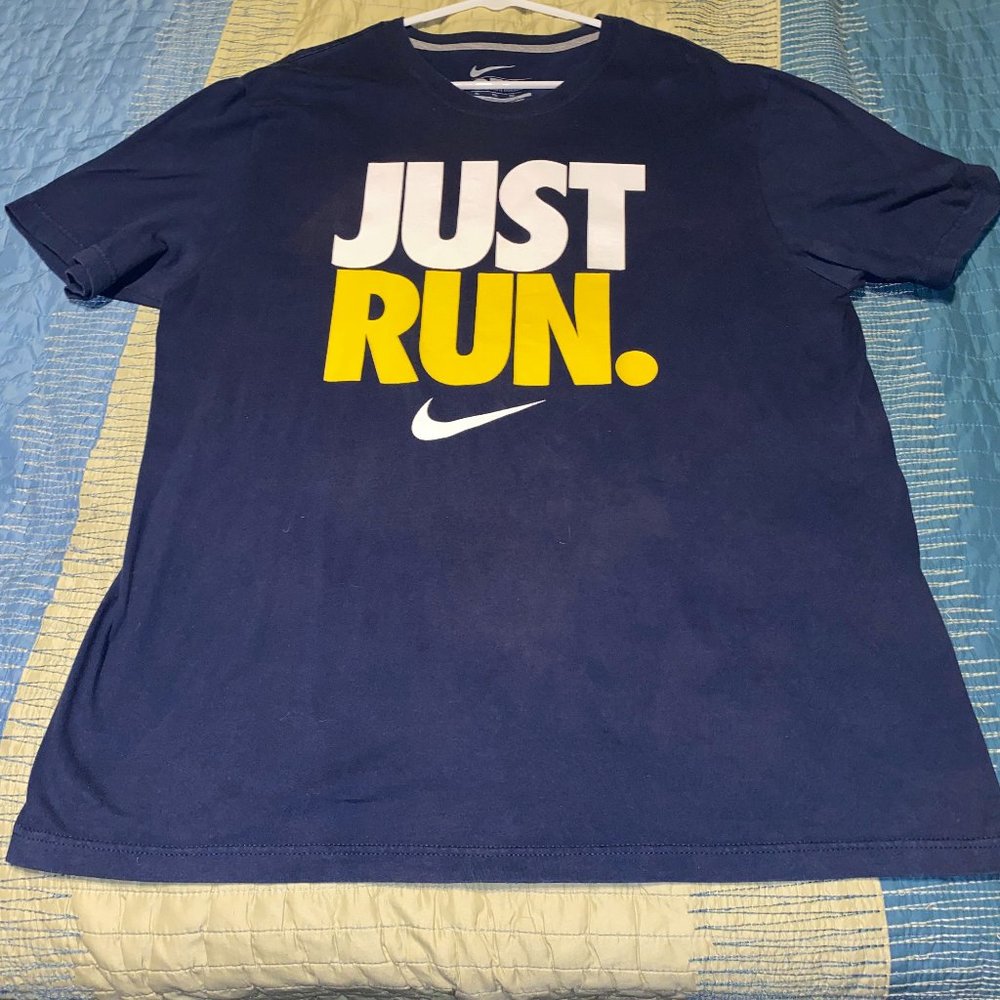 Nike Just Run Tee Shirt